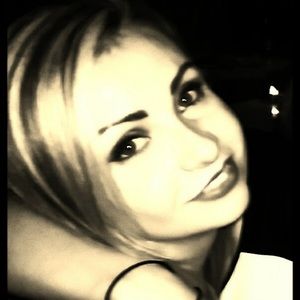 Meet your Posher, Yelena